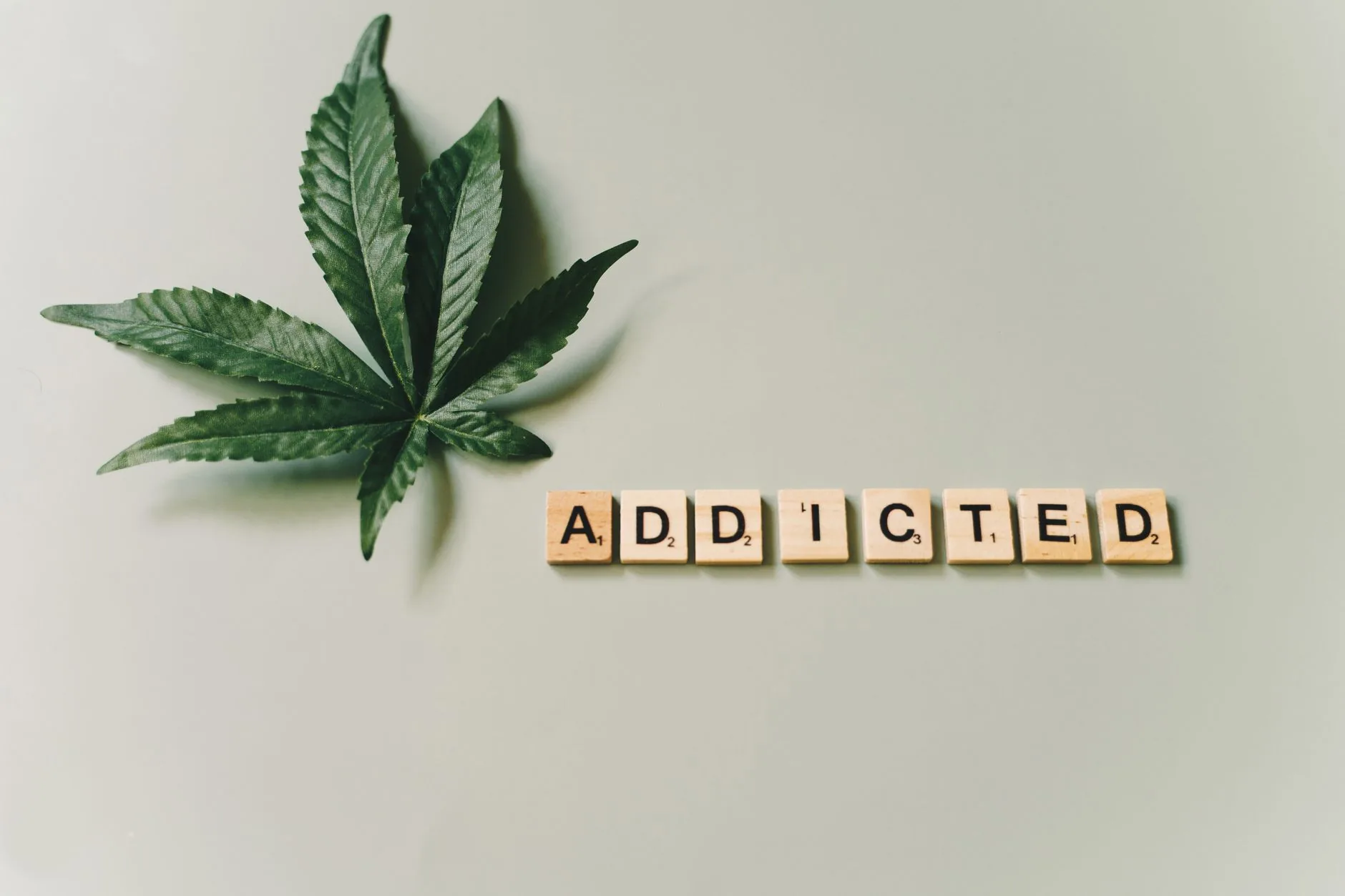 Síndrome relacionada ao uso intenso de cannabis é frequentemente mal diagnosticada